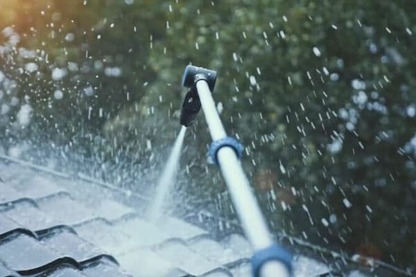 High-Pressure Cleaning